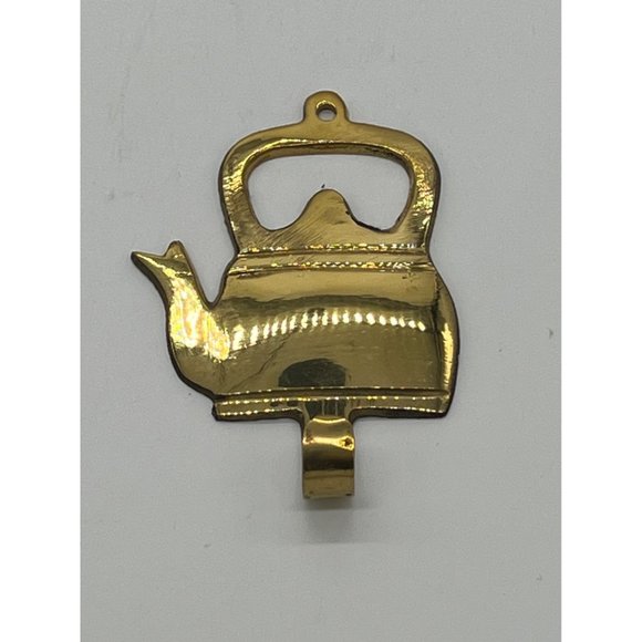 Unknown Other - Adorable Little Kettle Brass Key Hanger